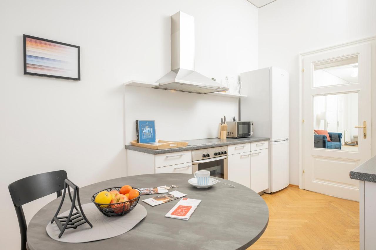 Rooftop Studio Borse By Ichbucheat Apartamento *