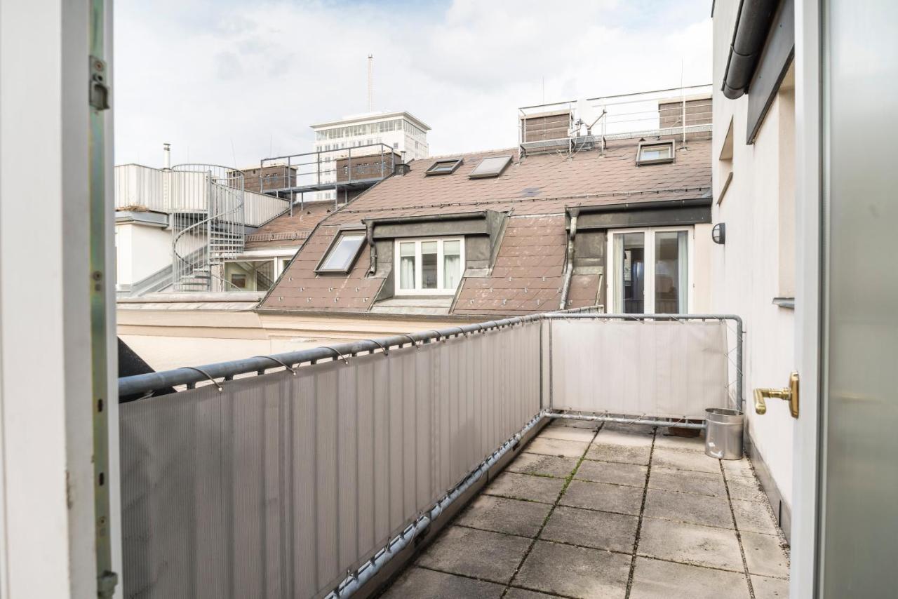 Rooftop Studio Borse By Ichbucheat Apartamento *